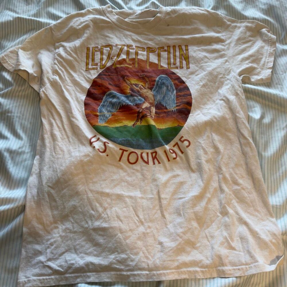 Led Zeppelin U.S. Tour 1975 Graphic T-Shirt